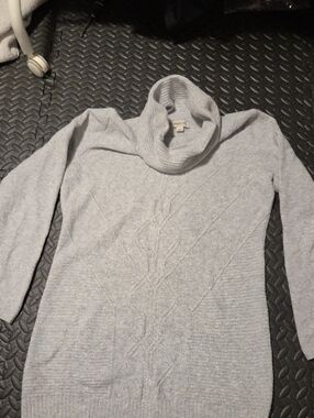 Smart Set Light Gray Cowl Neck Cable Tunic Sweater